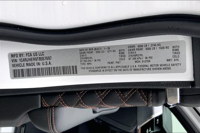 2026 JEEP GRAND CHEROKEE - Image 13