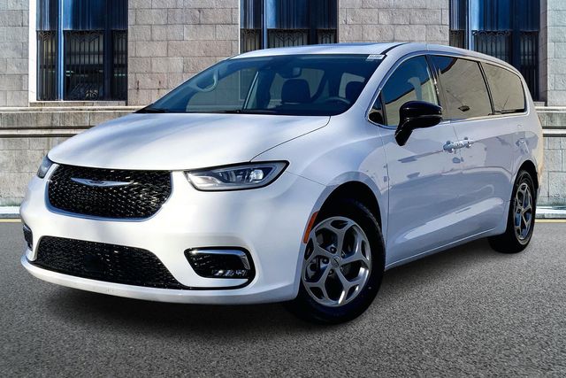 2024 CHRYSLER PACIFICA - Image 2