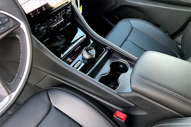 2025 JEEP GRAND CHEROKEE - Image 7