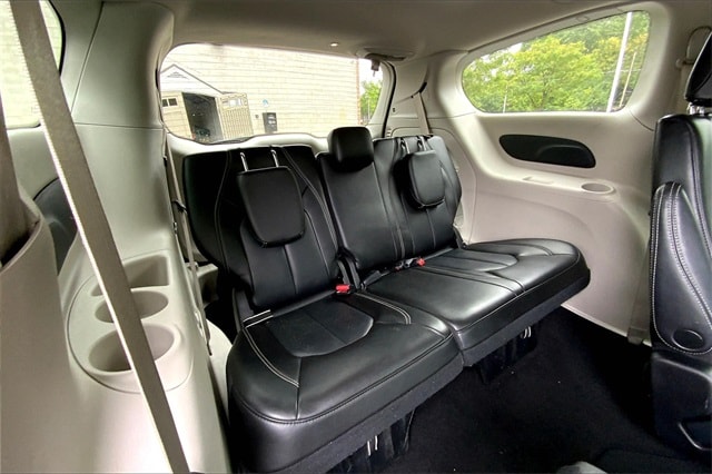 2023 CHRYSLER PACIFICA - Image 26