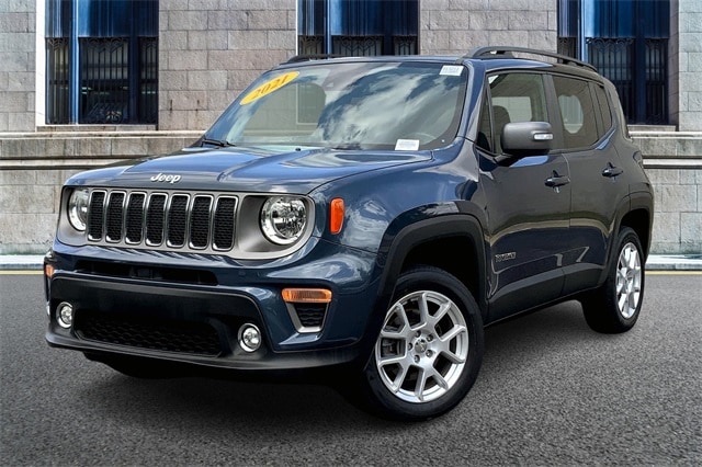 Used 2021 Jeep Renegade Limited with VIN ZACNJDD10MPM26037 for sale in Downers Grove, IL