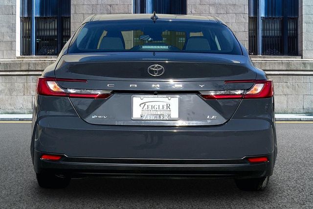 2025 TOYOTA CAMRY - Image 4