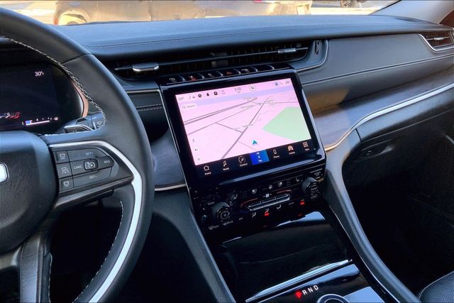 2023 JEEP GRAND CHEROKEE L - Image 6