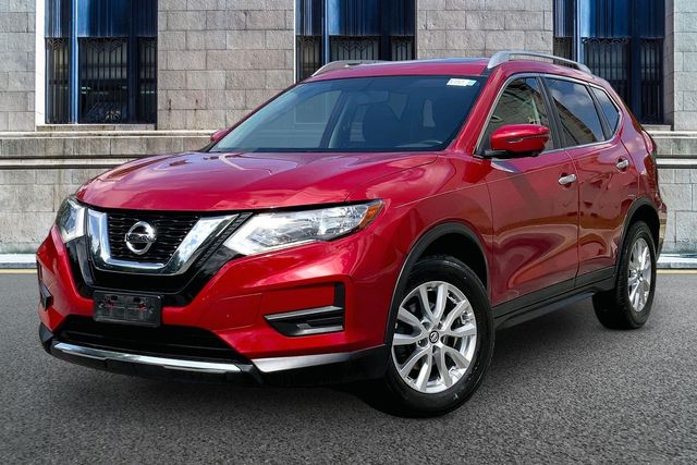 Used 2017 Nissan Rogue SV with VIN JN8AT2MV4HW257205 for sale in Downers Grove, IL