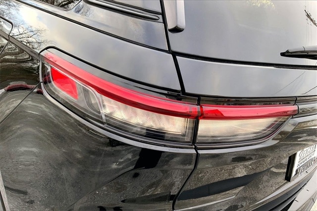 2023 JEEP GRAND CHEROKEE - Image 28