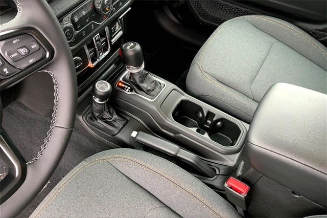 2026 JEEP WRANGLER - Image 7