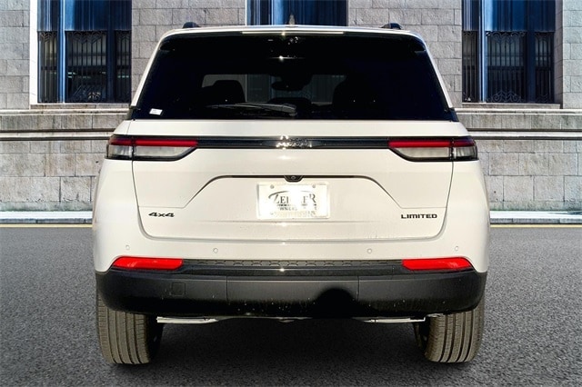 2025 JEEP GRAND CHEROKEE - Image 4