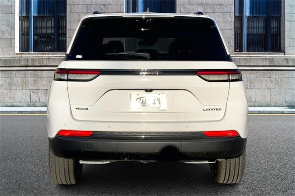 New 2025 Jeep Grand Cherokee Limited Sport Utility