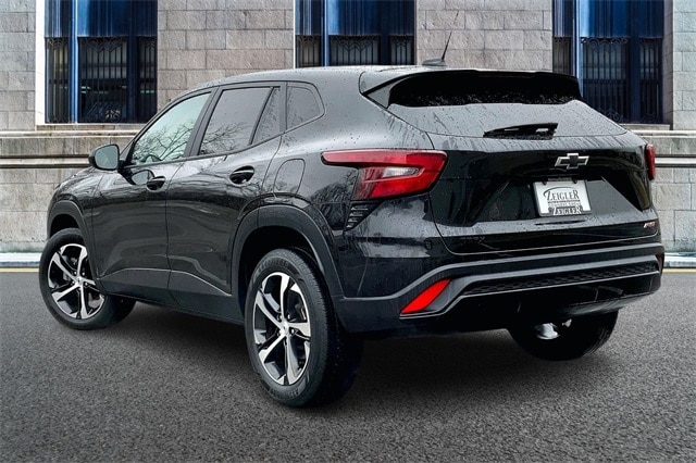 2024 CHEVROLET TRAX - Image 11