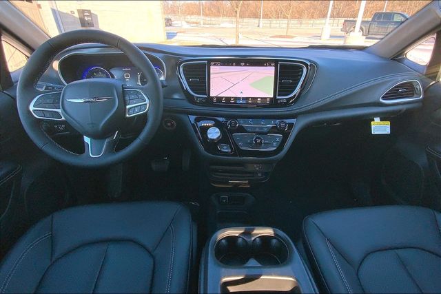 2026 CHRYSLER PACIFICA - Image 5