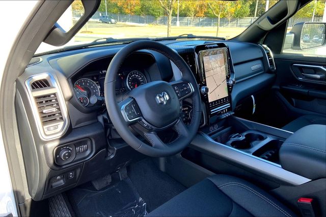 2026 RAM 1500 - Image 8