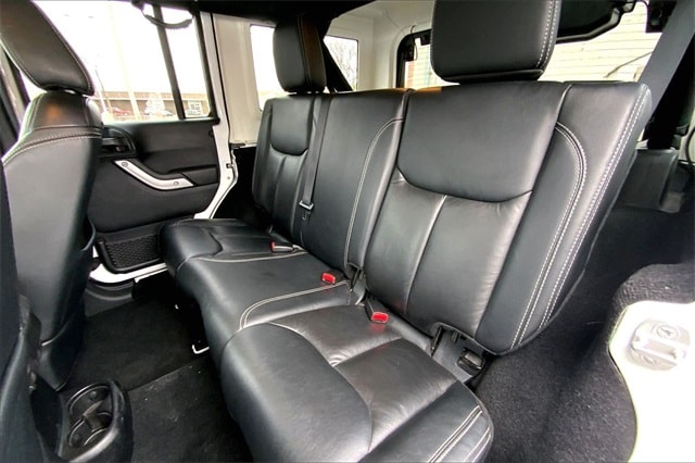 2014 JEEP WRANGLER - Image 24