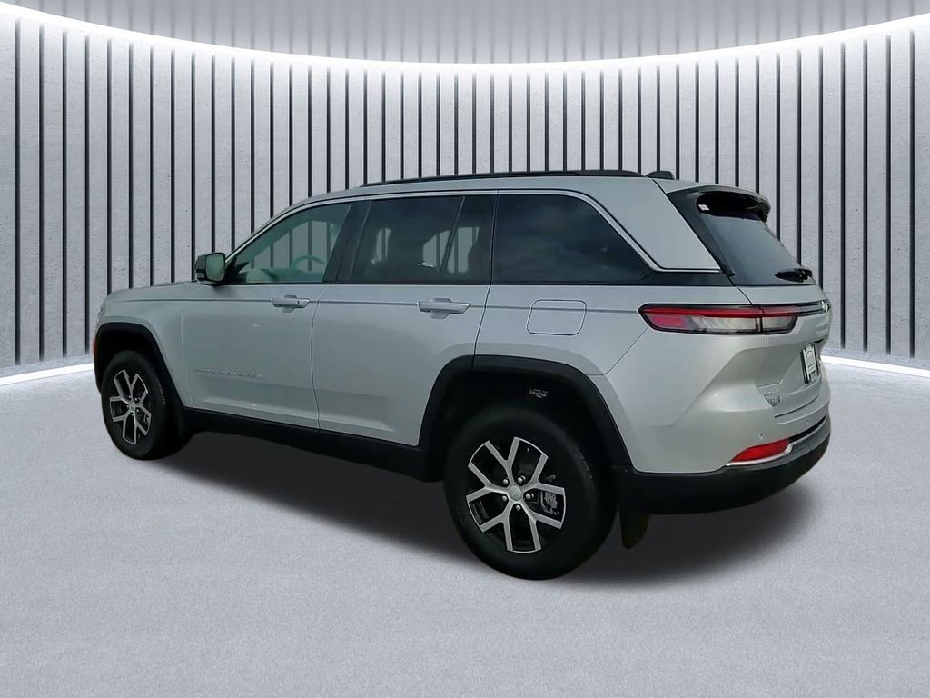 2025 Jeep Grand Cherokee Limited - Photo 14