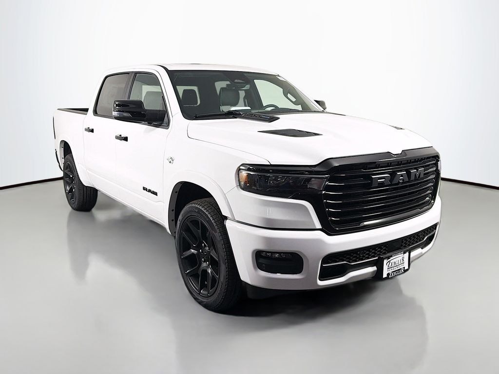 New 2026 Ram 1500 LARAMIE CREW CAB 4X4 5'7 BOX Pickup