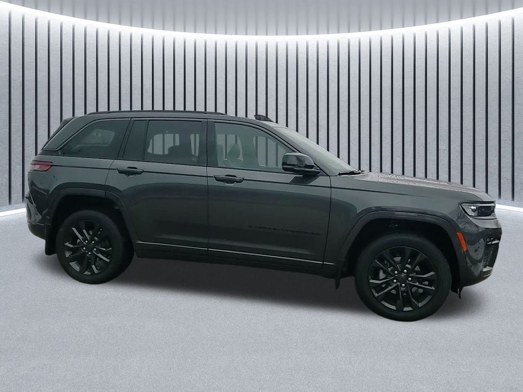 New 2026 Jeep Grand Cherokee LIMITED RESERVE 4X4 Sport Utility