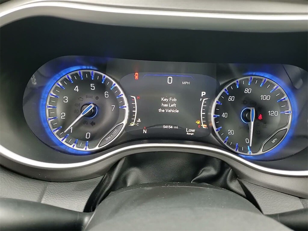 2023 CHRYSLER PACIFICA - Image 27