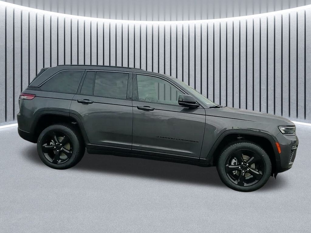 New 2026 Jeep Grand Cherokee LIMITED 4X4 Sport Utility