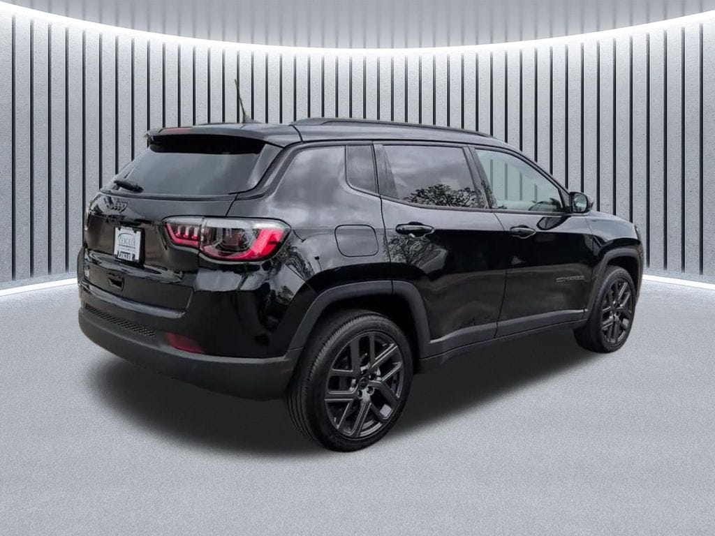 New 2026 Jeep Compass LIMITED 4X4 Sport Utility