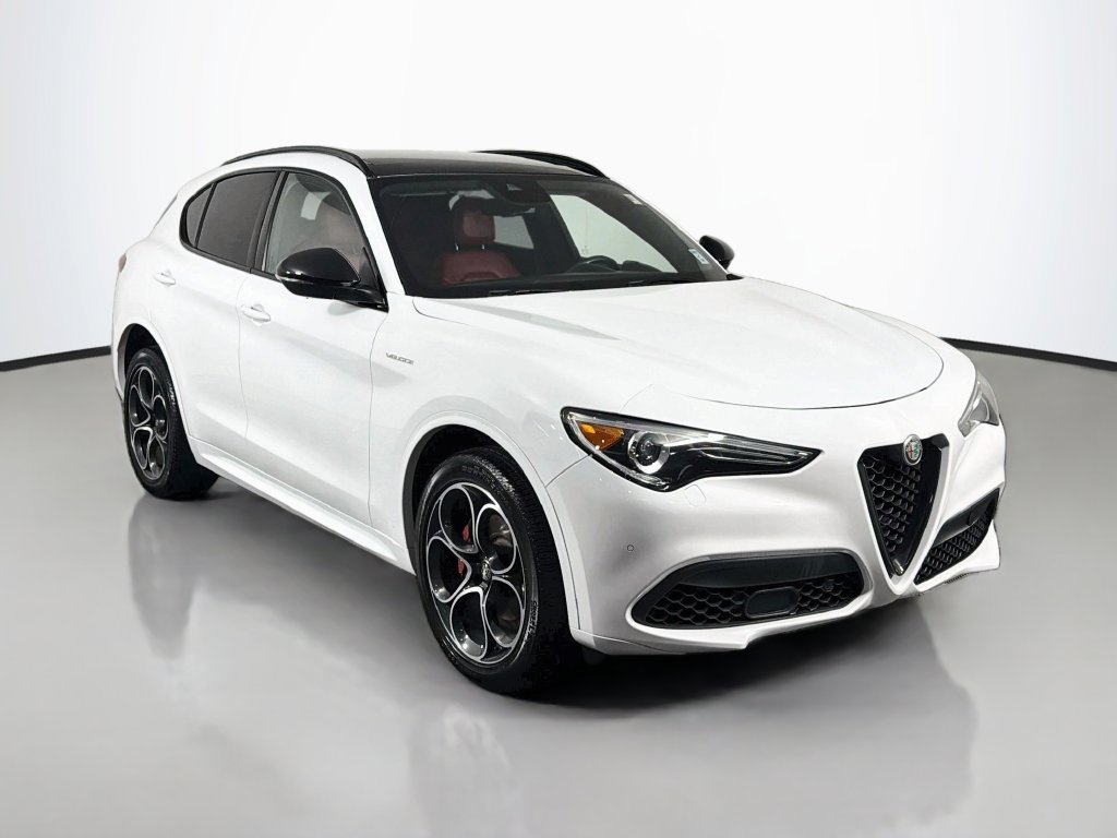  Alfa Romeo Stelvio