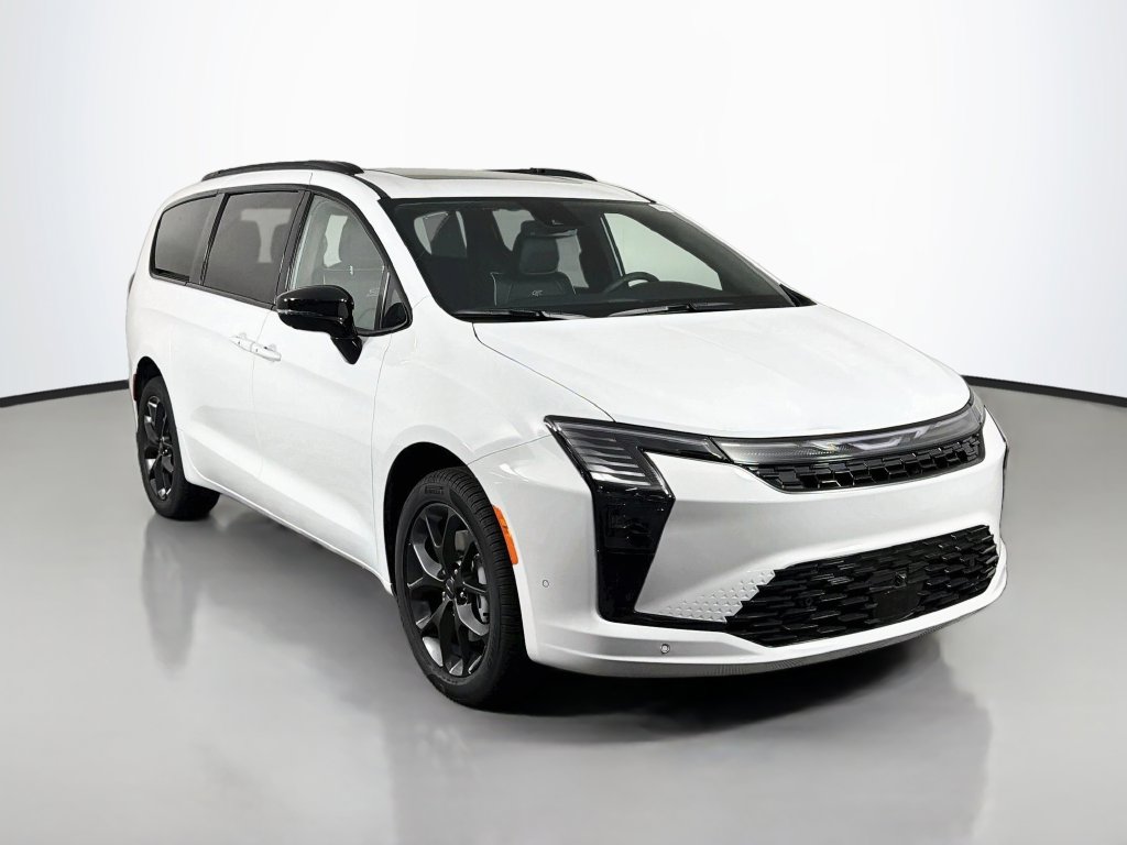 2027 Chrysler Pacifica LIMITED AWD Passenger Van