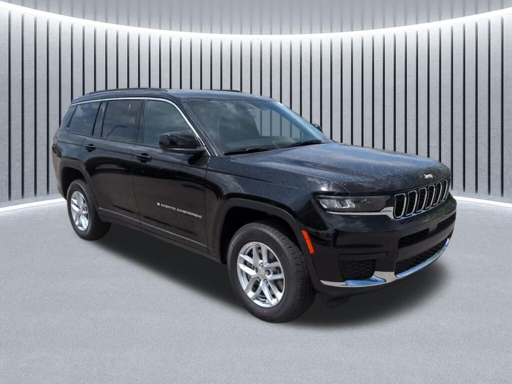 New 2026 Jeep Grand Cherokee L LAREDO X 4X4 Sport Utility
