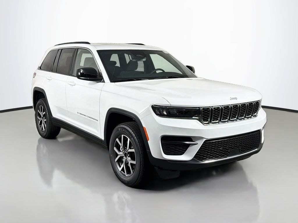 New 2027 Jeep Grand Cherokee LAREDO 4X4 Sport Utility