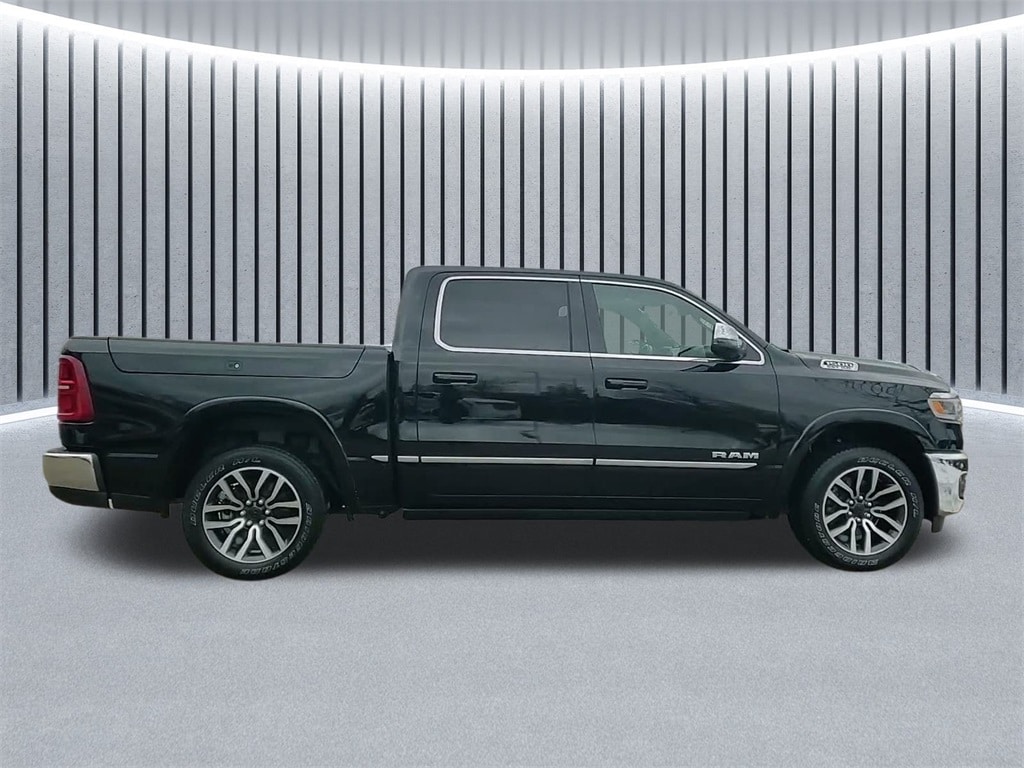 2025 RAM 1500 - Image 6