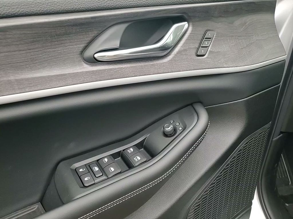 2025 Jeep Grand Cherokee Limited - Photo 25