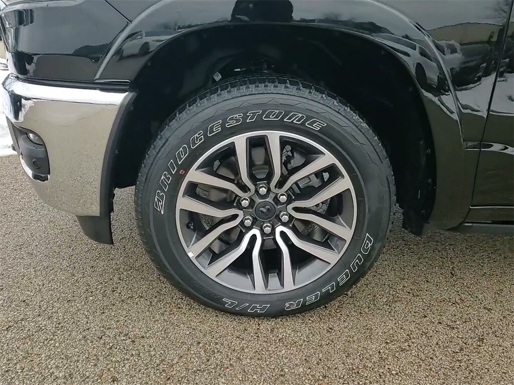 2025 RAM 1500 - Image 20