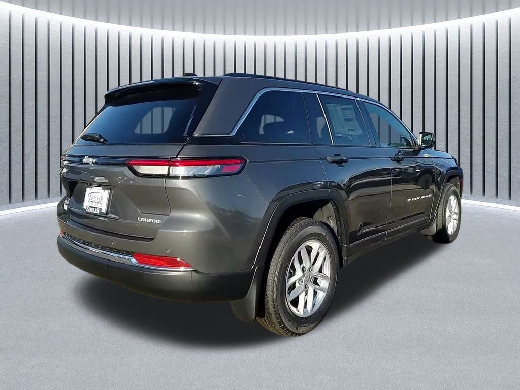 New 2025 Jeep Grand Cherokee LAREDO X 4X4 Sport Utility