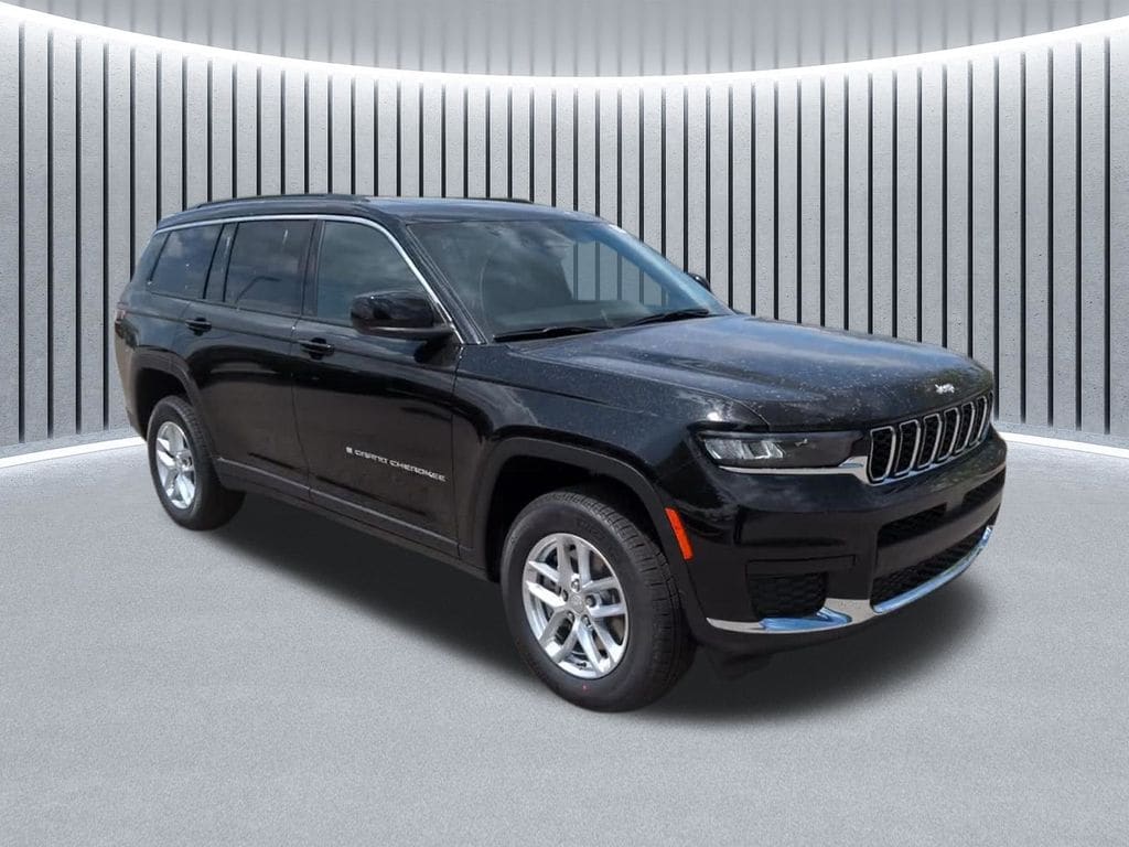 New 2026 Jeep Grand Cherokee L LAREDO X 4X4 Sport Utility