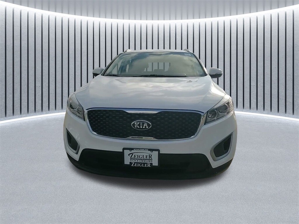 2017 KIA SORENTO - Image 18