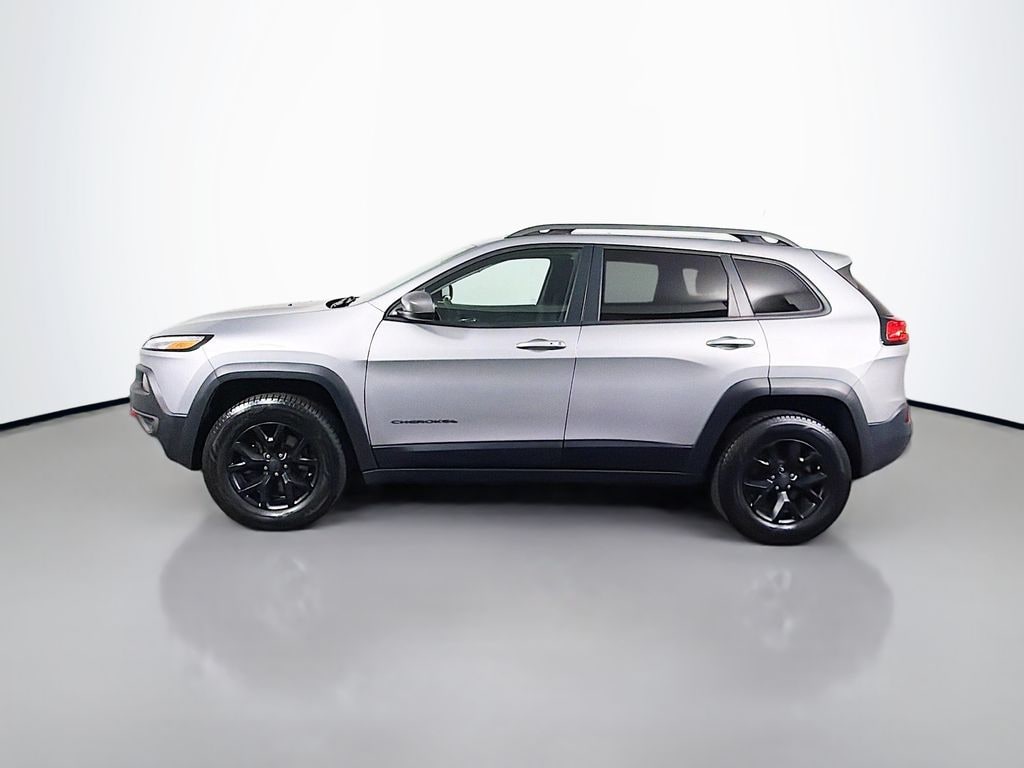 Used 2017 Jeep Cherokee Trailhawk 4x4 SUV