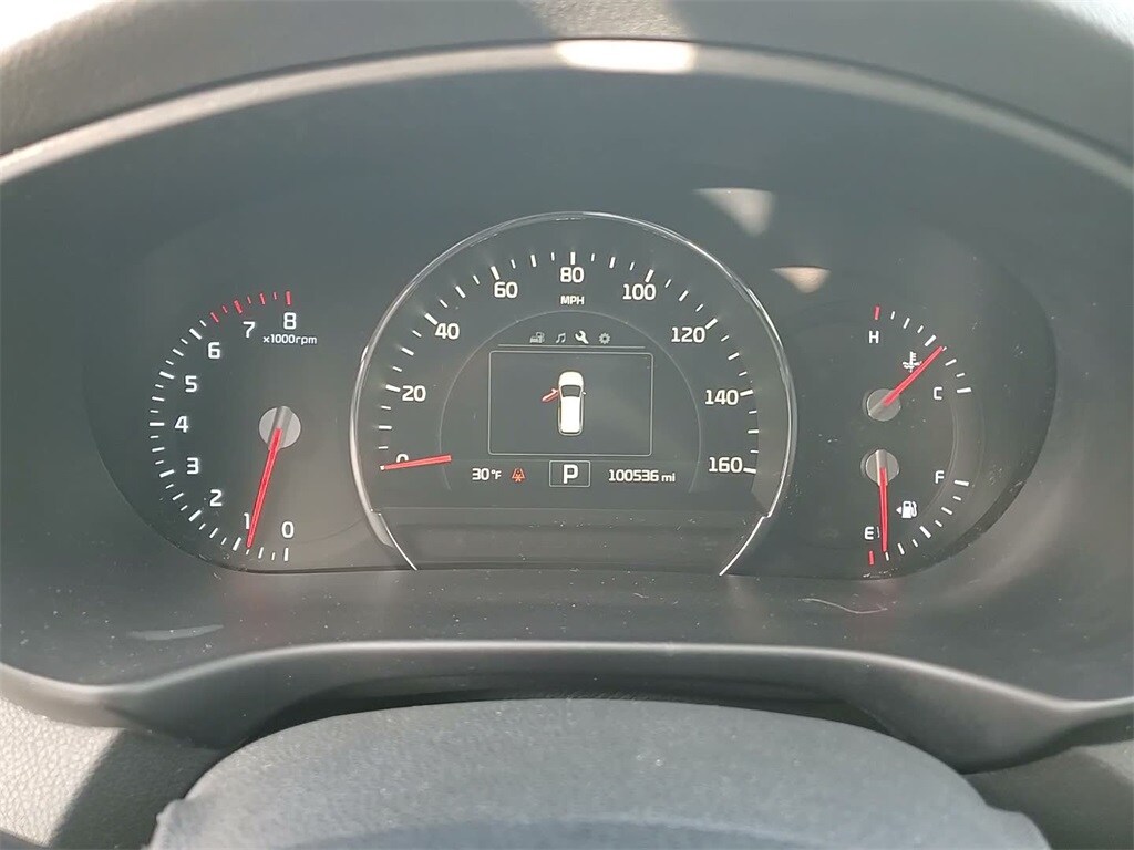 2017 KIA SORENTO - Image 26