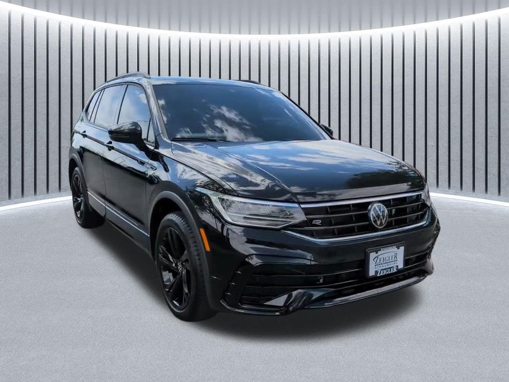 Used 2024 Volkswagen Tiguan 2.0T SE R-Line Black SUV