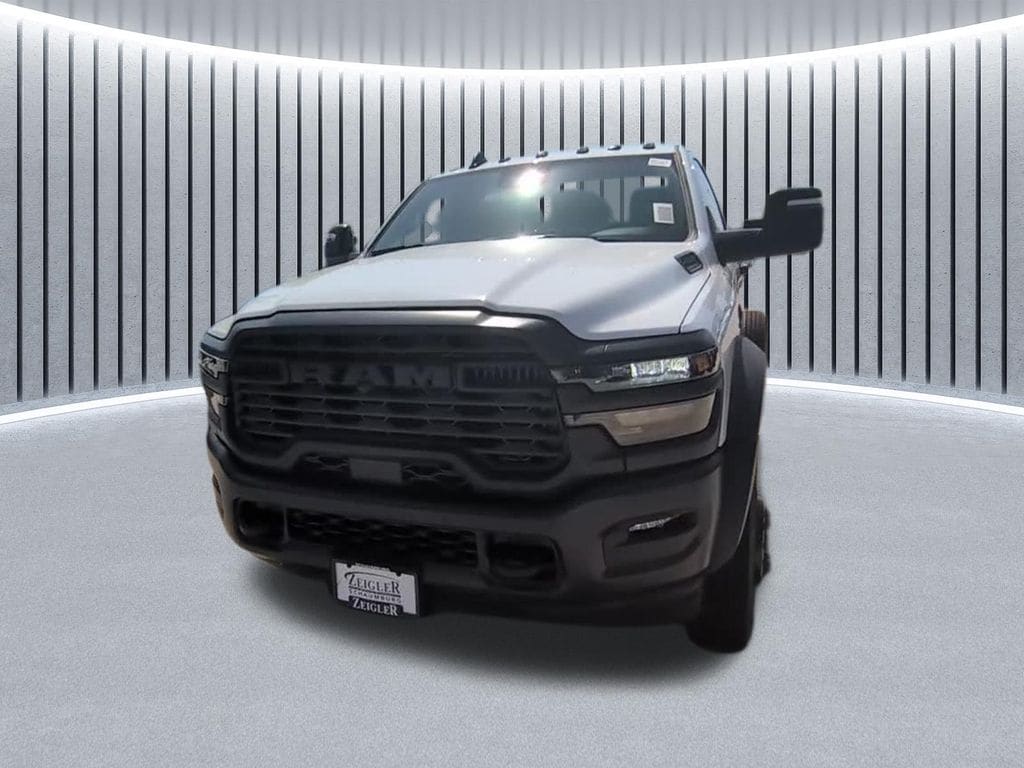 New 2026 Ram 4500 Chassis Cab TRADESMAN REGULAR 4X4 84' CA Pickup