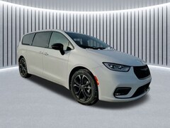 2026 Chrysler Pacifica SELECT Passenger Van