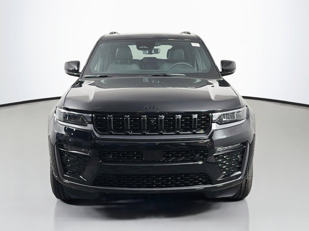 New 2027 Jeep Grand Cherokee 2 Row LIMITED 4X4 Sport Utility