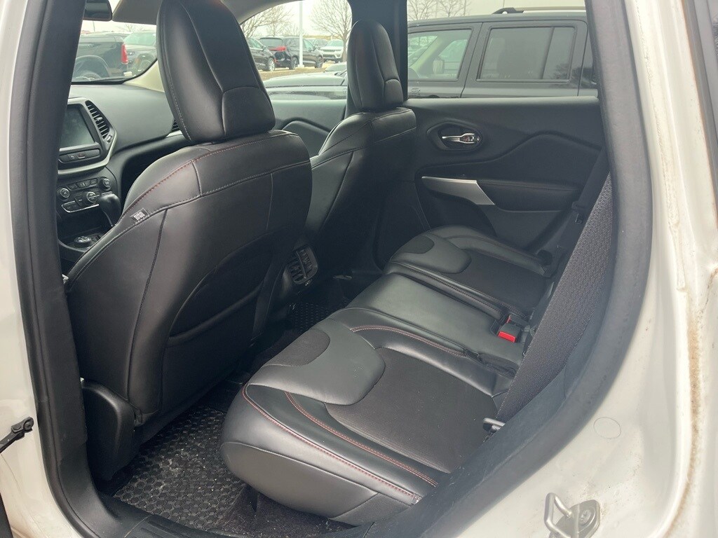 2018 JEEP CHEROKEE - Image 7