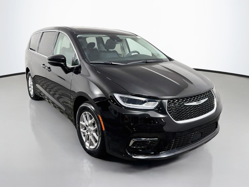 2024 Chrysler Pacifica