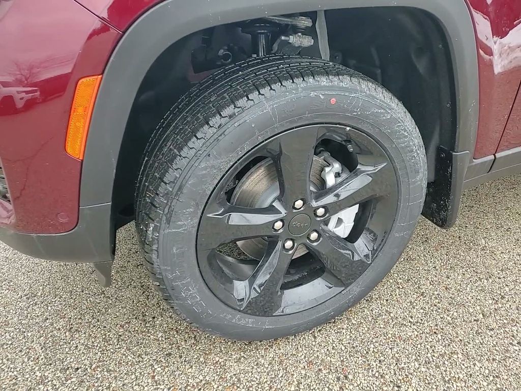 2025 Jeep Grand Cherokee Limited - Photo 16