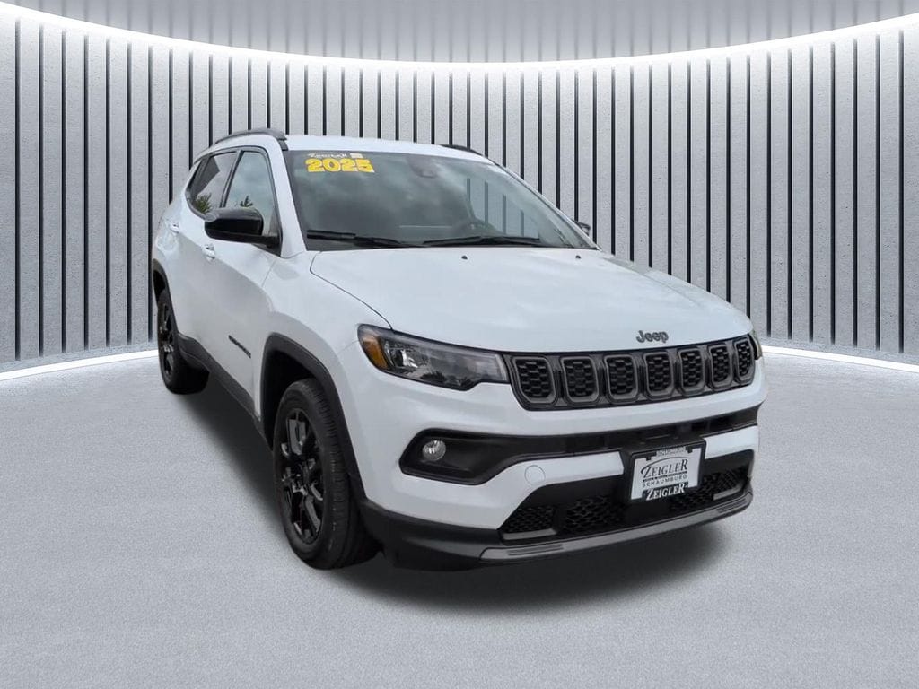 2025 Jeep Compass Latitude 4X4's photo