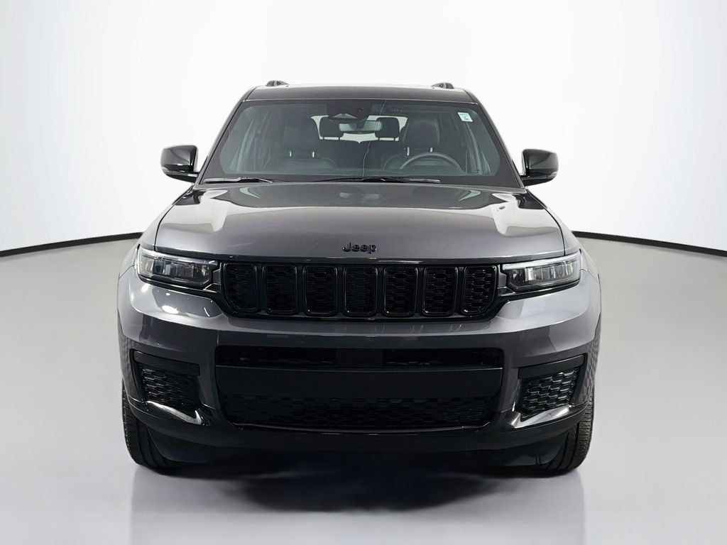Used 2024 Jeep Grand Cherokee L Laredo SUV