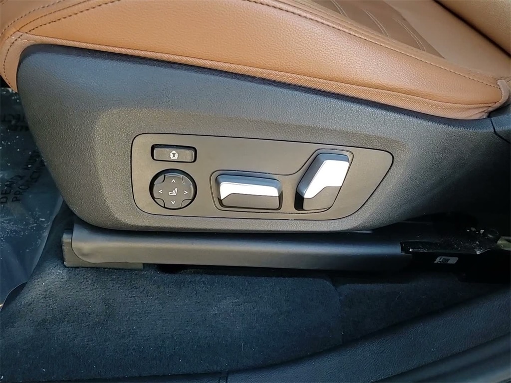 2020 BMW X3 - Image 24