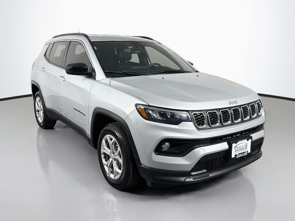 Used 2024 Jeep Compass Latitude SUV