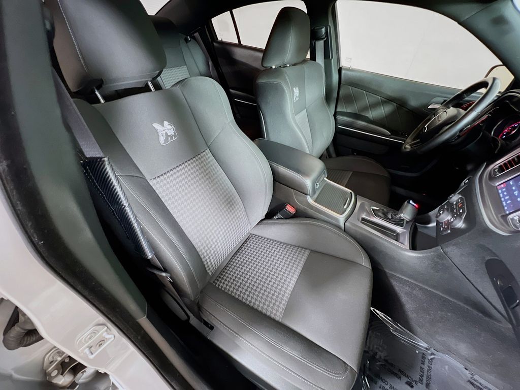 2019 Dodge Charger R/T - Photo 29