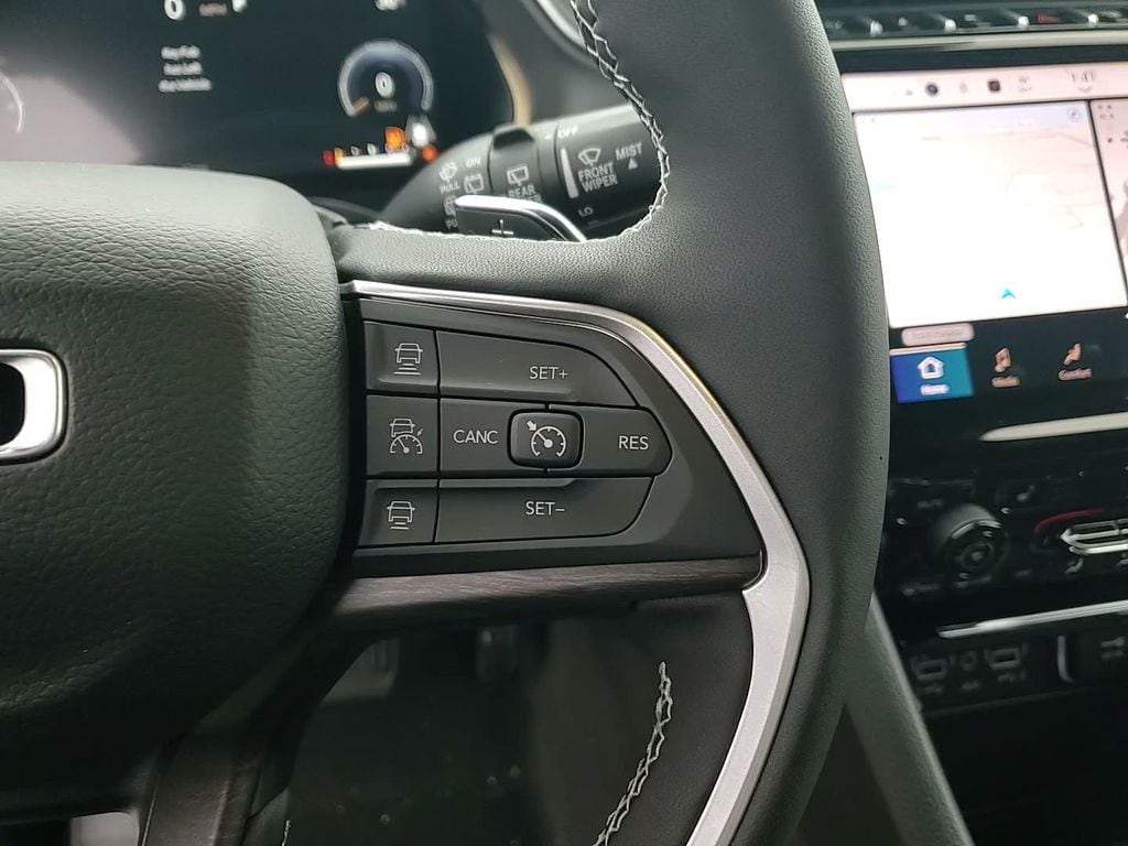 2025 Jeep Grand Cherokee Limited - Photo 30