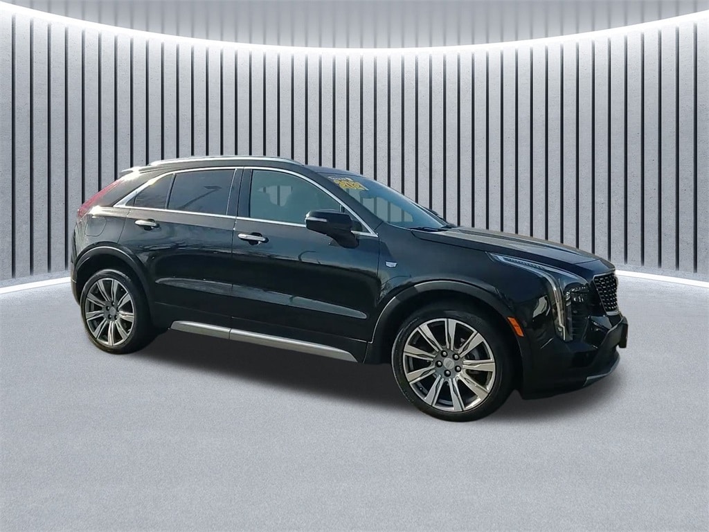 2021 CADILLAC XT4 - Image 4
