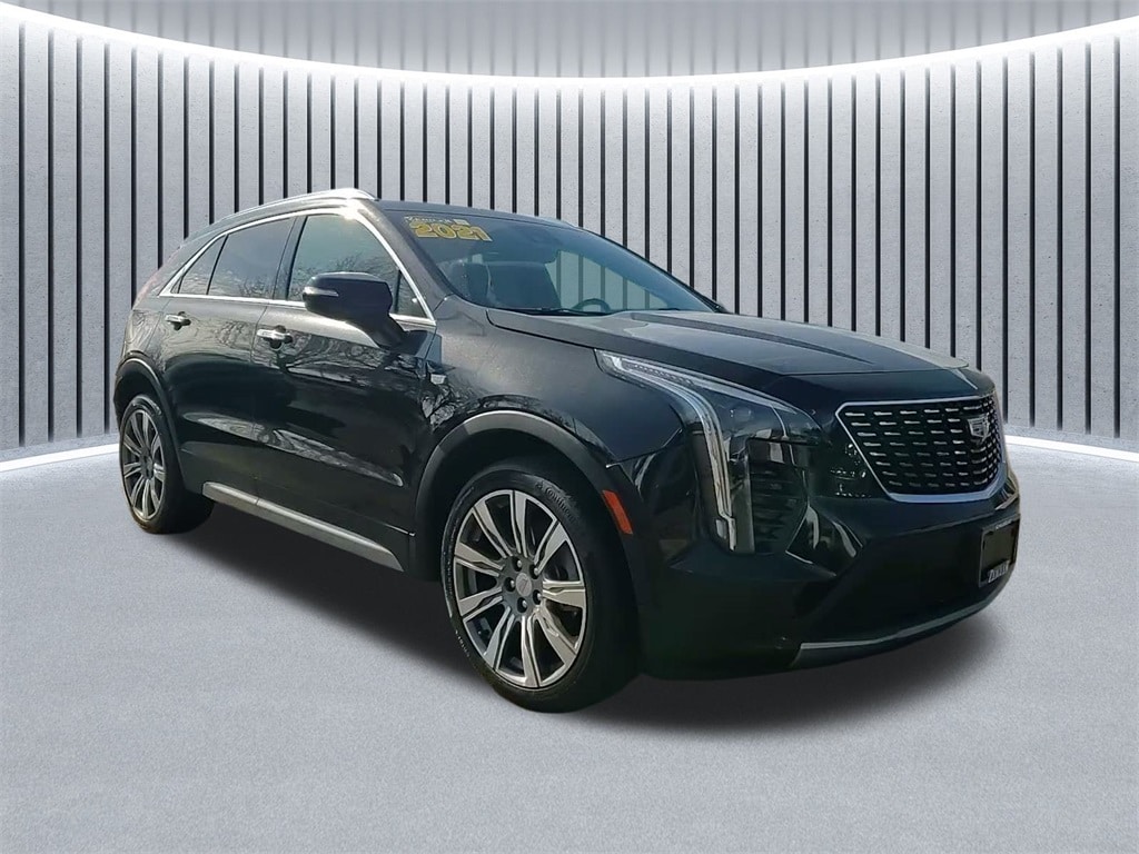 2021 CADILLAC XT4 - Image 2