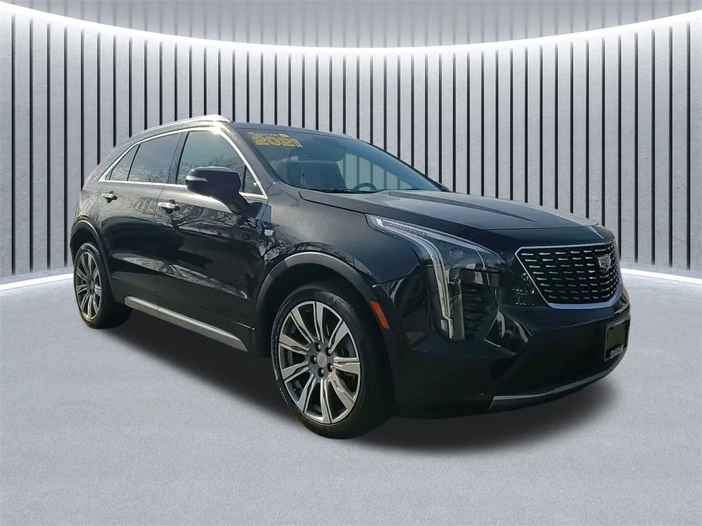 2021 CADILLAC XT4 - Image 1